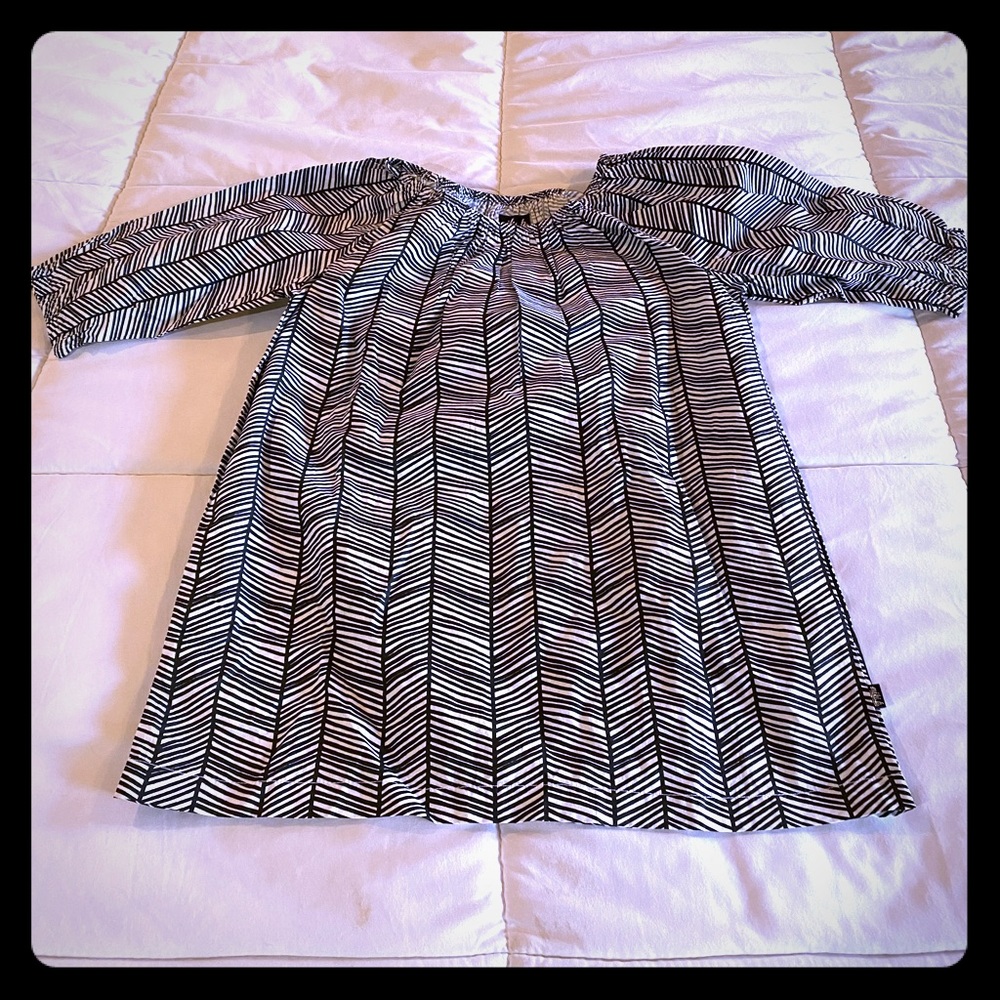 Miki B. Black & White Tunic